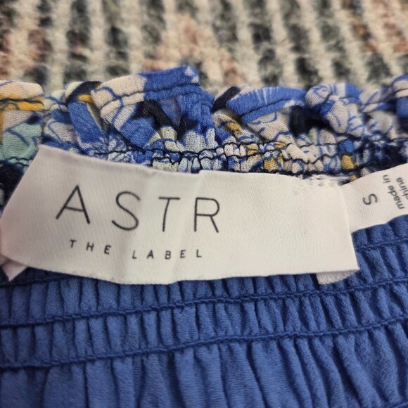 ASTR the Label Floral Peplum Top, size S - Picture 5 of 5